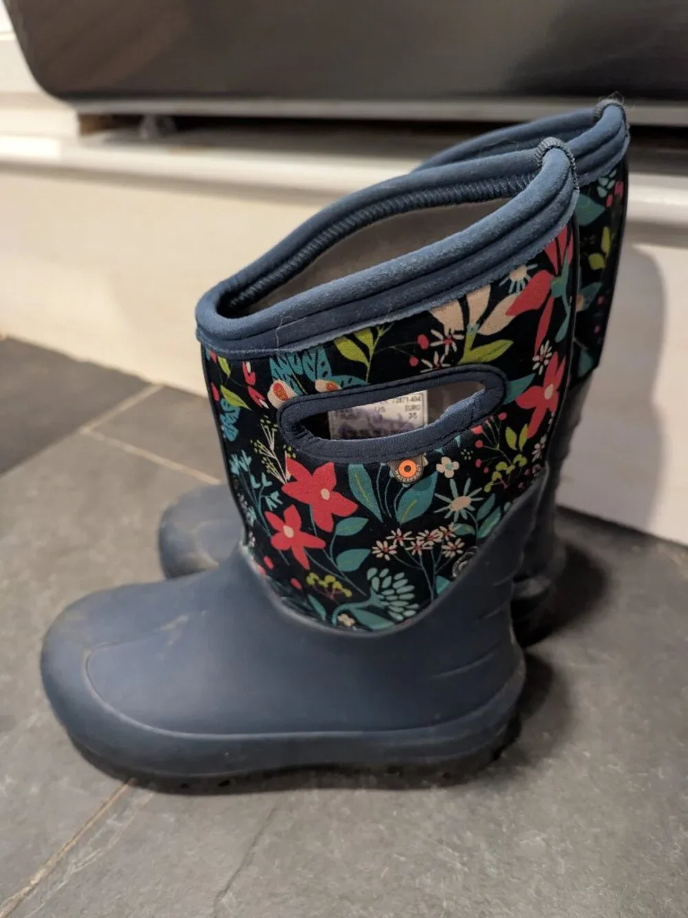 Bogs neo-classic size 3